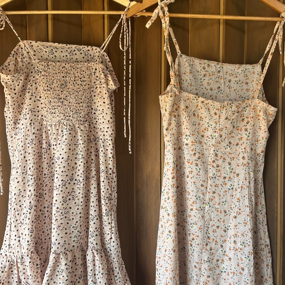 Floral tie strap mini dresses size medium in pink - Picture 3 of 3